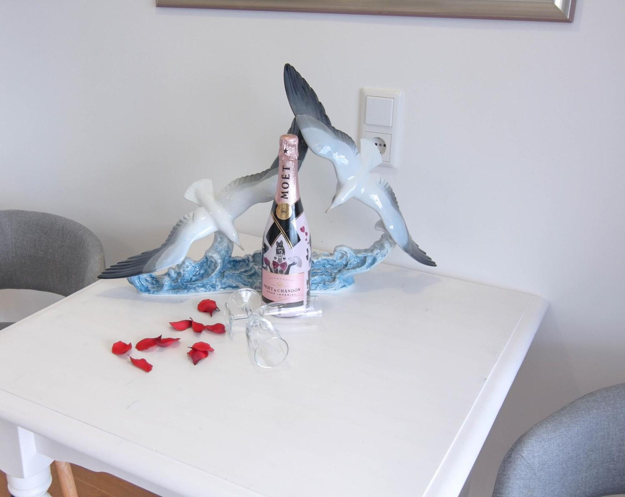 Neptun Apartment *